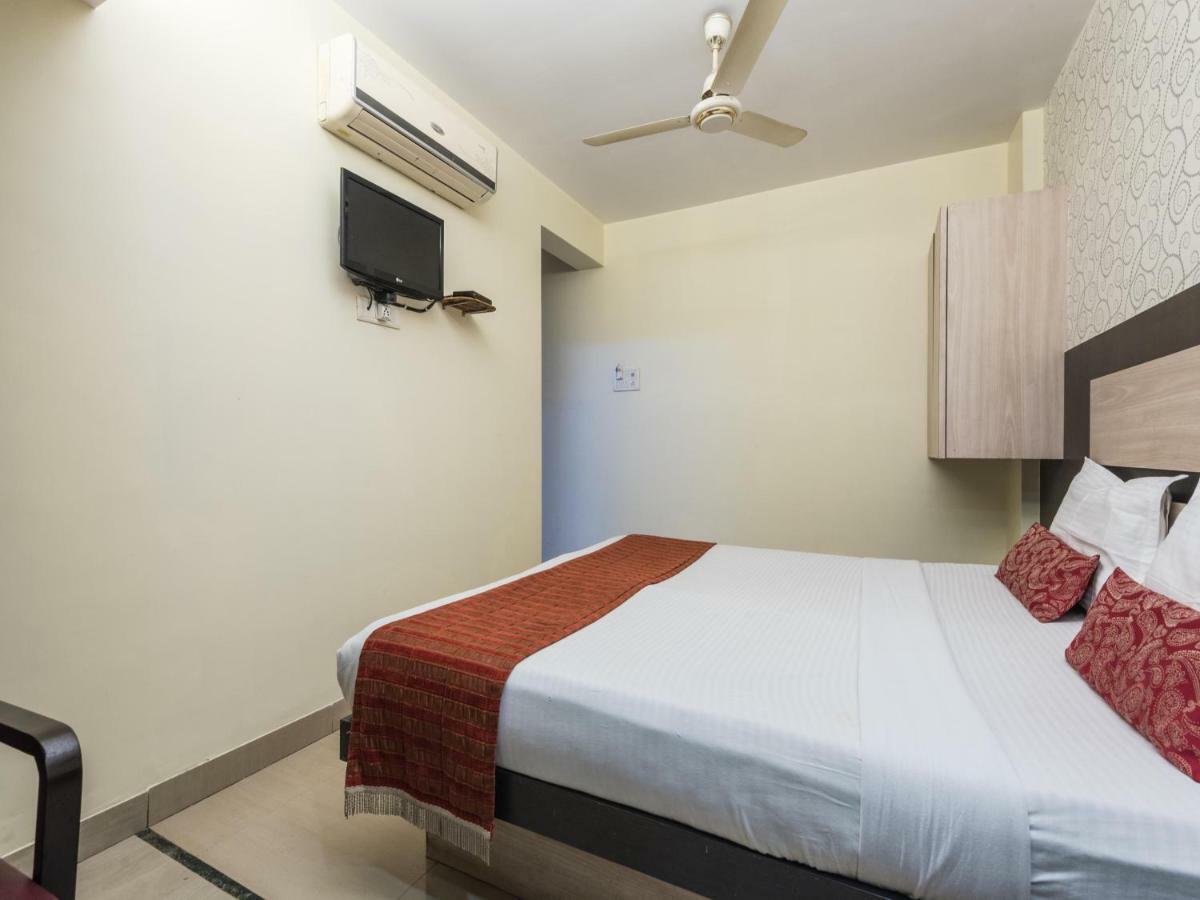 Oyo 3287 Hotel Mansarovar Navi Mumbai Exteriör bild
