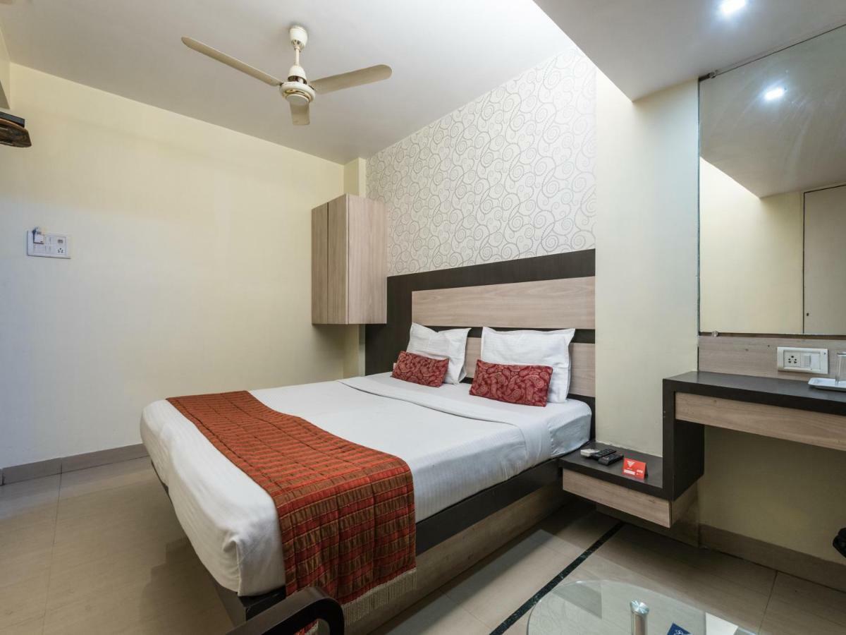 Oyo 3287 Hotel Mansarovar Navi Mumbai Exteriör bild