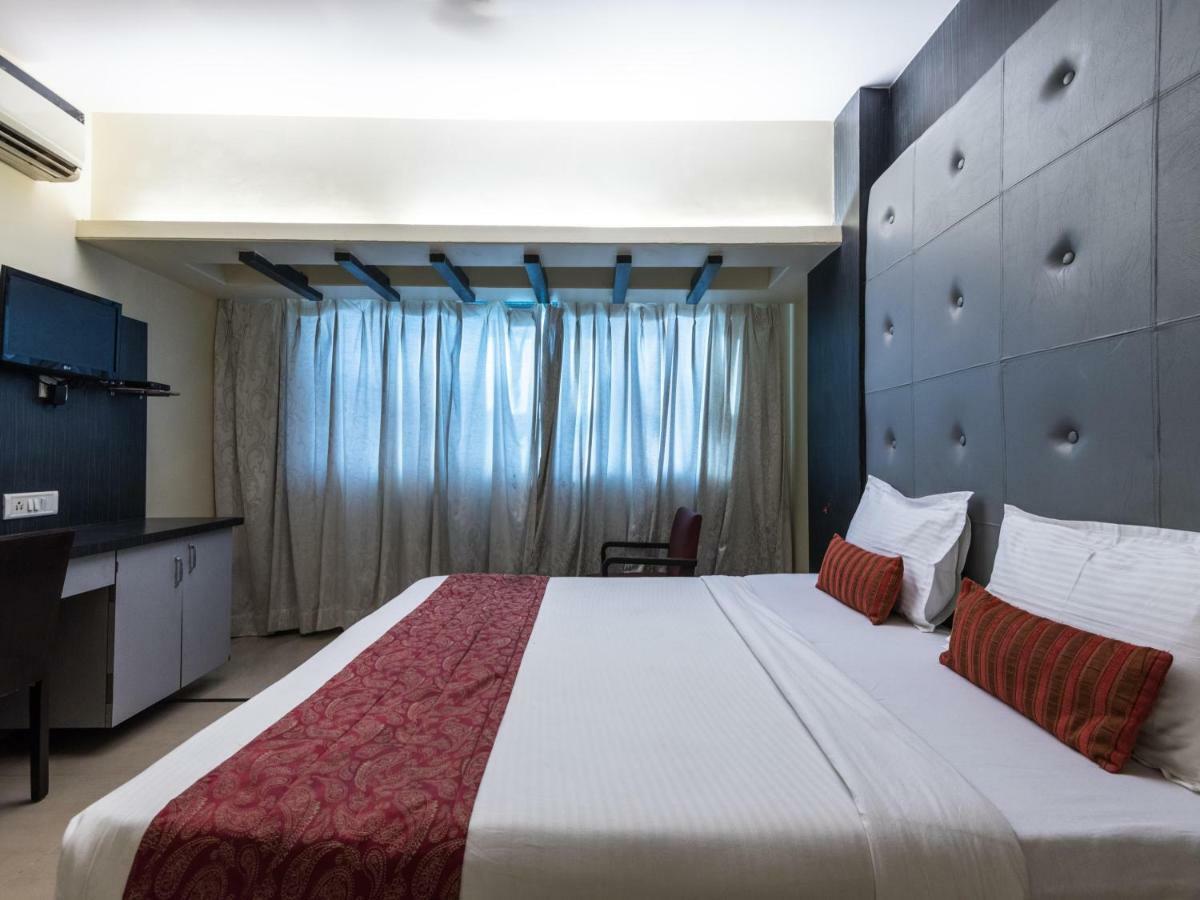 Oyo 3287 Hotel Mansarovar Navi Mumbai Exteriör bild